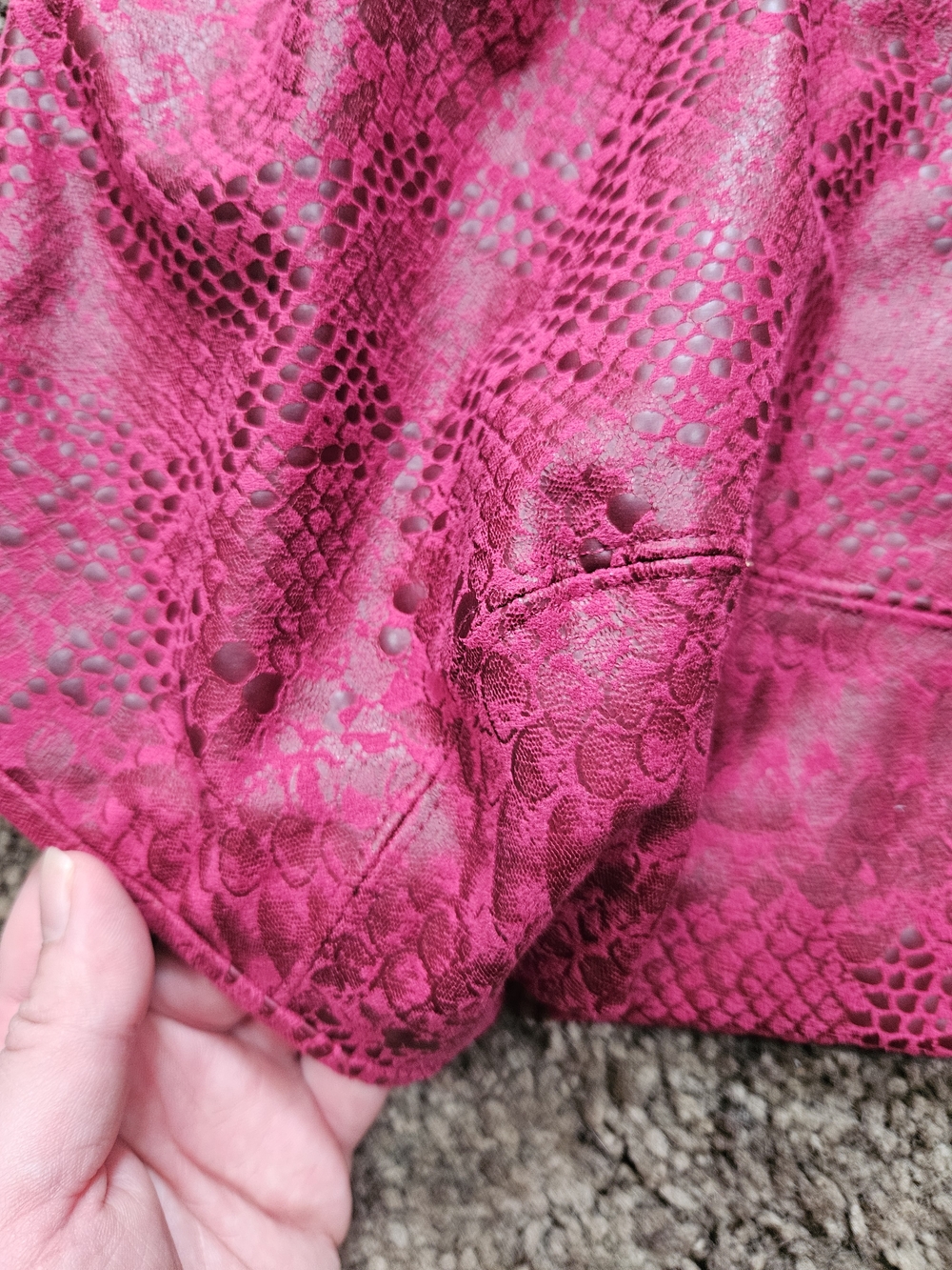 Guess Red Snake Print Halter Top - Picture 3 of 3